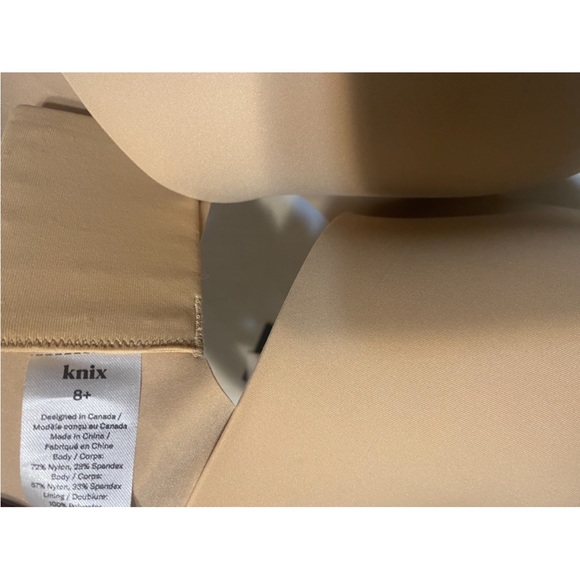 Knix - Wing Woman Contour Bra - Size: 8+ Color: Nude2 - EVBRA110N81. - Picture 9 of 9